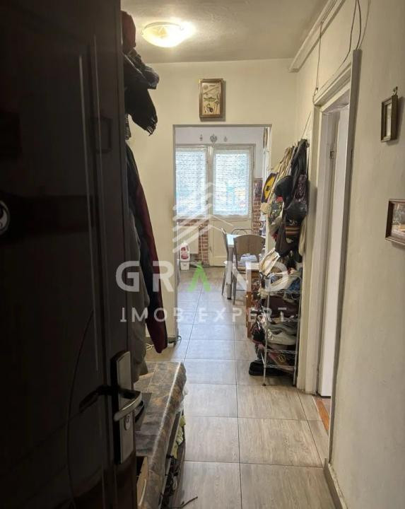 Apartament cu 3 camere, etaj 1, zona Constantin Brâncuși