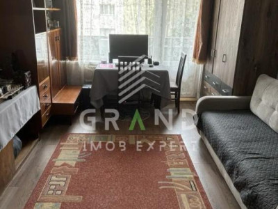 Apartament cu 3 camere, etaj 1, zona Constantin Brâncuși
