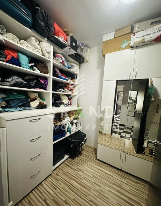 Apartament 2 camere de vanzare, 60 mp, Floresti.