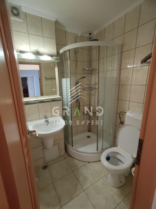 4 camere | Str.Nicolae Titulescu/Gheorgheni | Etaj 2/4 | 78 mp+balcon | Boxă 