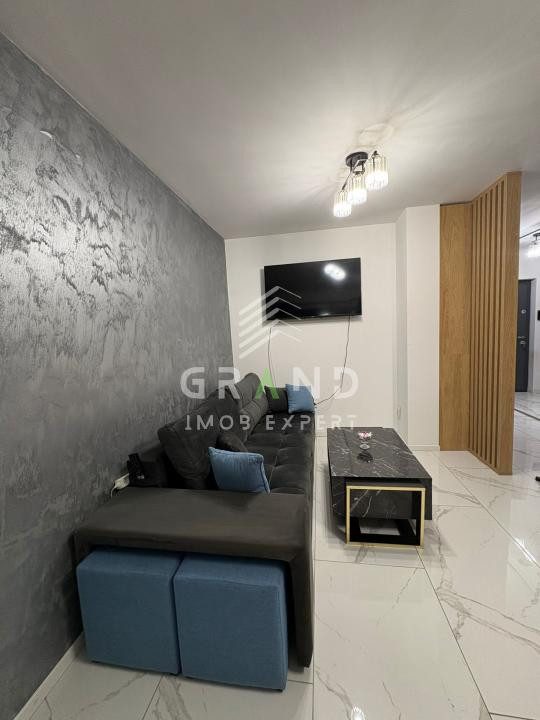 Apartament 2 camere de vanzare , zona Vivo, Floresti.