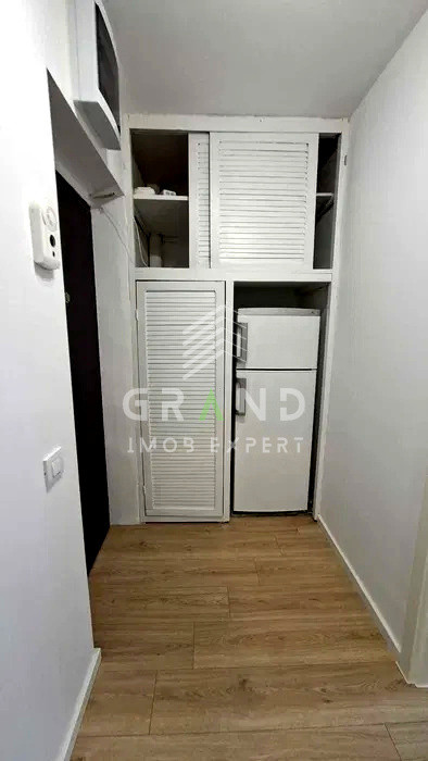 Ap 2 camere | decomandat | Balcon | Zona Gheorgheni-Busteni