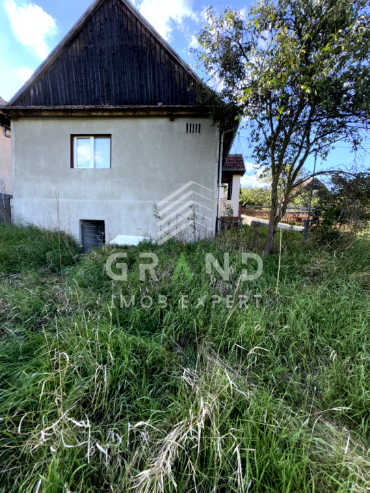 Casa cu teren 3475 mp intravilan Mihaiesti Sanpaul la 28 km de Cluj