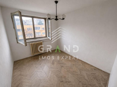 Apartament 3 camere, renovabil I zona Piata Flora I Mănăștur