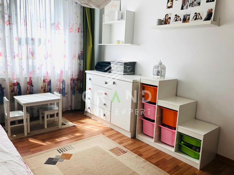 Apartament 3 camere de vanzare, 68 mp,Florești, str. Tineretului.