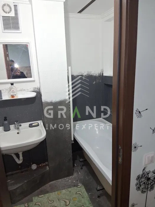 Apartament 1 cameră, etaj 1, zona Auchan-Iris