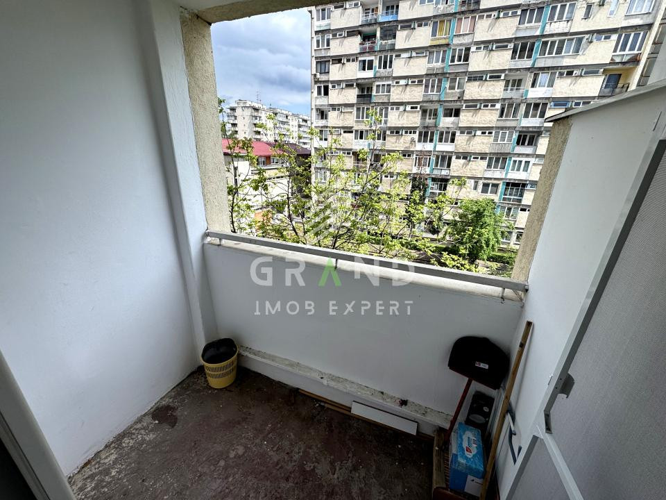Garsonieră de vânzare | Mănăștur–Str.Bucegi | Balcon | Lifturi noi | Mobilată