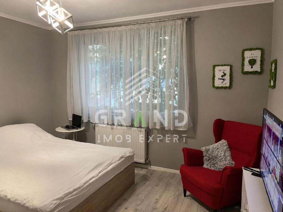 Apartament 2 camere de vanzare , zona Florilor, Floresti.