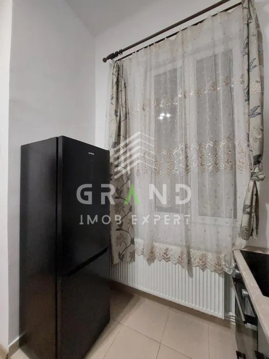Garsoniera situată cental, in zona The Ofiice