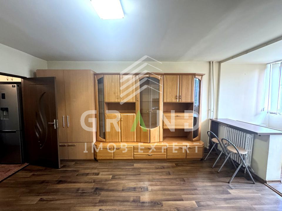 Garsonieră cochetă | Luminoasă | Zonă excelentă–Mănăștur/Parâng