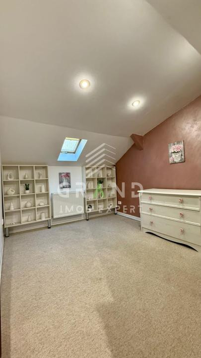 Inchiriere Casa pe doua nivele | 3 Camere | 2 Bai | Terasa | Piata Mihai Viteazu