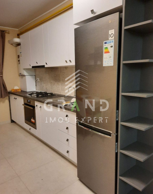 Ap 2 camere | PARCARE | Zona VIVO-Razoare