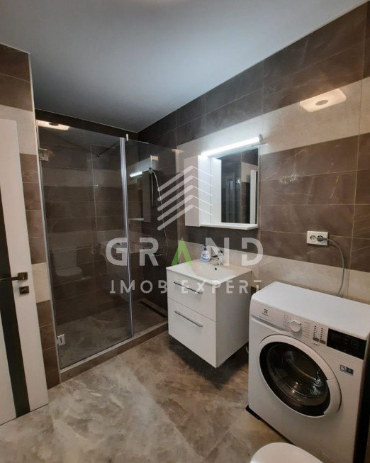 Ap 2 camere | PARCARE | Zona VIVO-Razoare