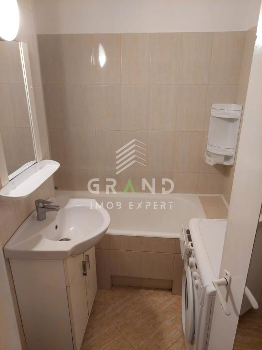 GARSONIERĂ 28mp | BALCON | ORIENTARE VEST | ZONA CĂII FLOREȘTI–MĂNĂȘTUR 