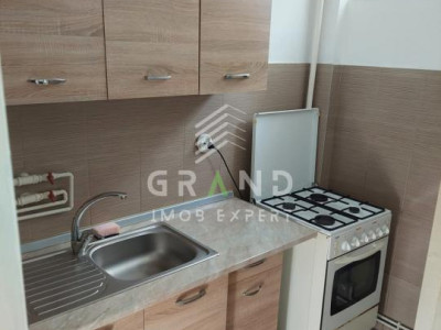 GARSONIERĂ 28mp | BALCON | ORIENTARE VEST | ZONA CĂII FLOREȘTI–MĂNĂȘTUR 