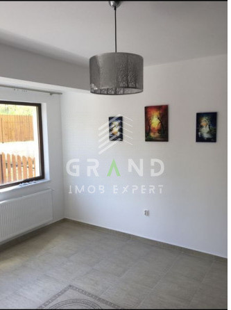 Casă SPAȚIOASĂ 7 camere | Terasă+Balcoane | Garaj | Curte proprie | Bună Ziua 