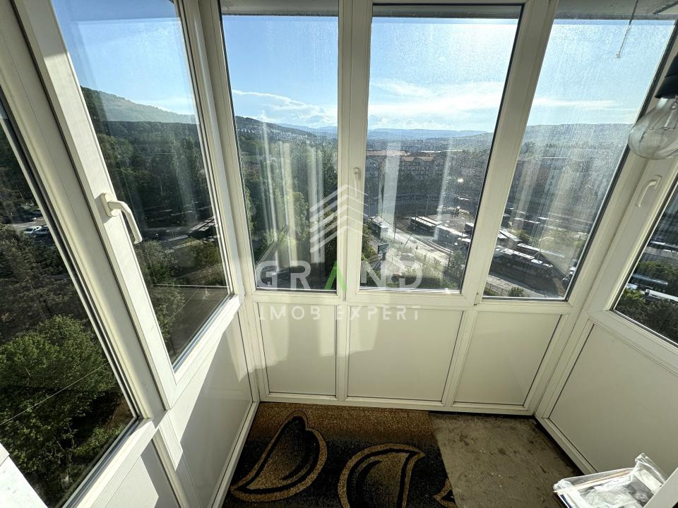 2 CAMERE DECOMANDATE | BALCON ÎNCHIS | BECI | CLĂBUCET/MĂNĂȘTUR