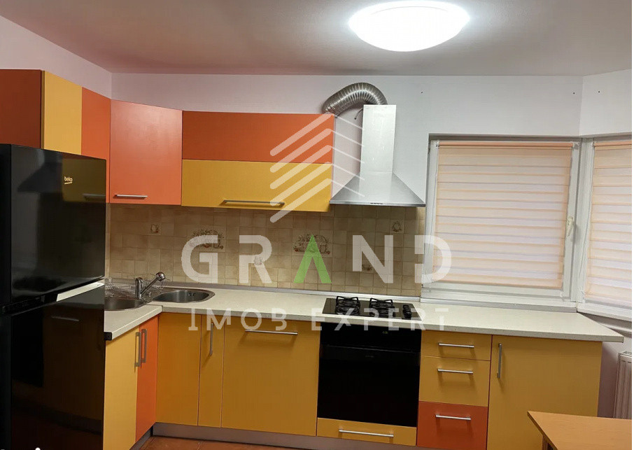 Apartament in Vila | 3 Camere | 2 Bai | Parcare | 85 MP | Buna ziua
