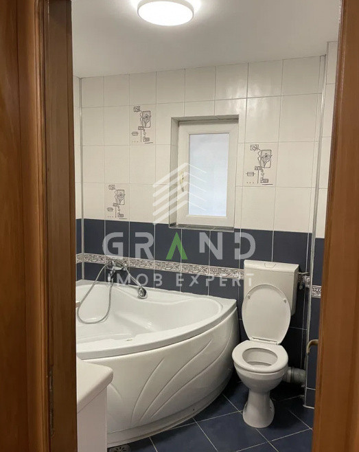 Apartament in Vila | 3 Camere | 2 Bai | Parcare | 85 MP | Buna ziua