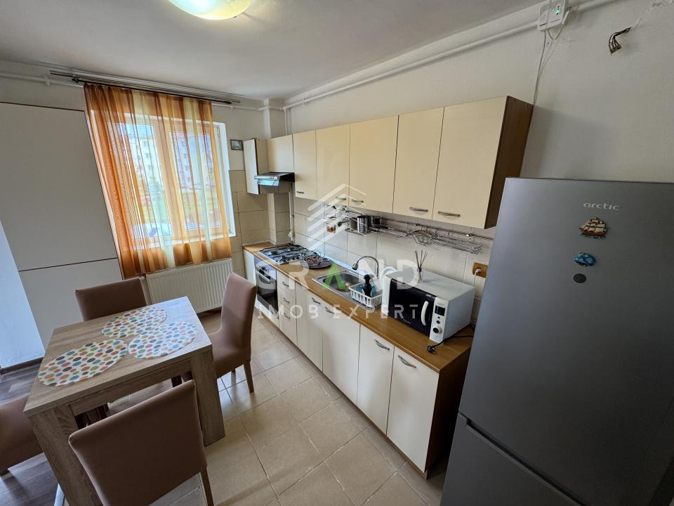 Ap.3 camere | Parcare | 2 balcoane | Florilor–Atelierul de Pizza | Floresti