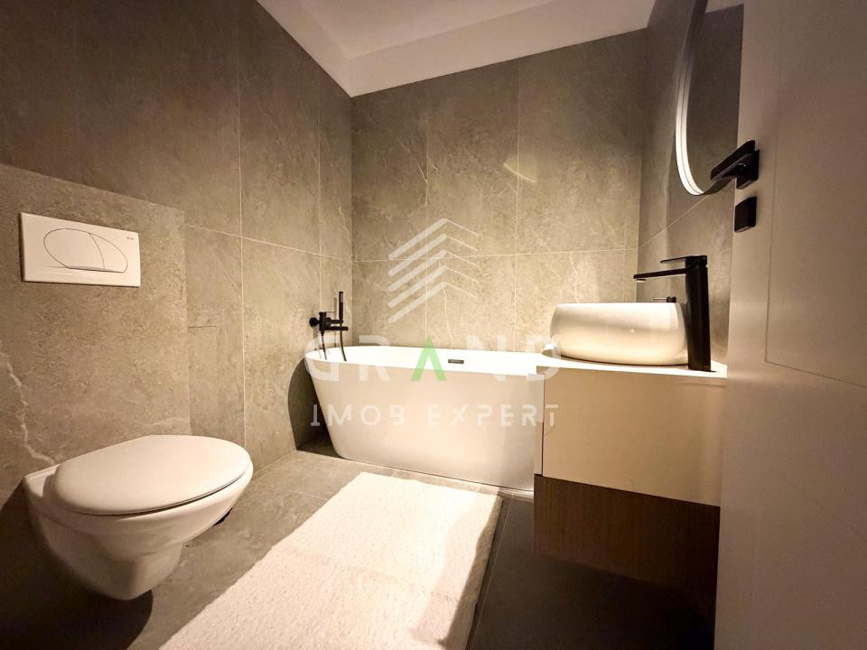 Apartament 3 camere de vanzare, 2 bai, parcare, Someseni