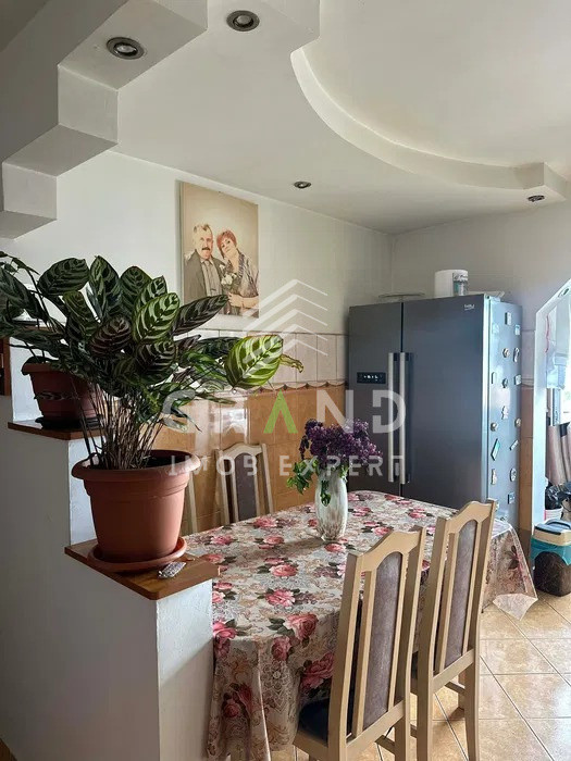 Apartament 2 camere, etaj intermediar, Mărăști