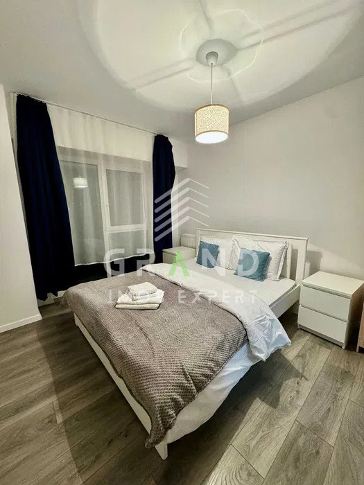 Dambu Rotund/Calea Baciului: Apartament Semidecomandat | 2 Camere | Balcon