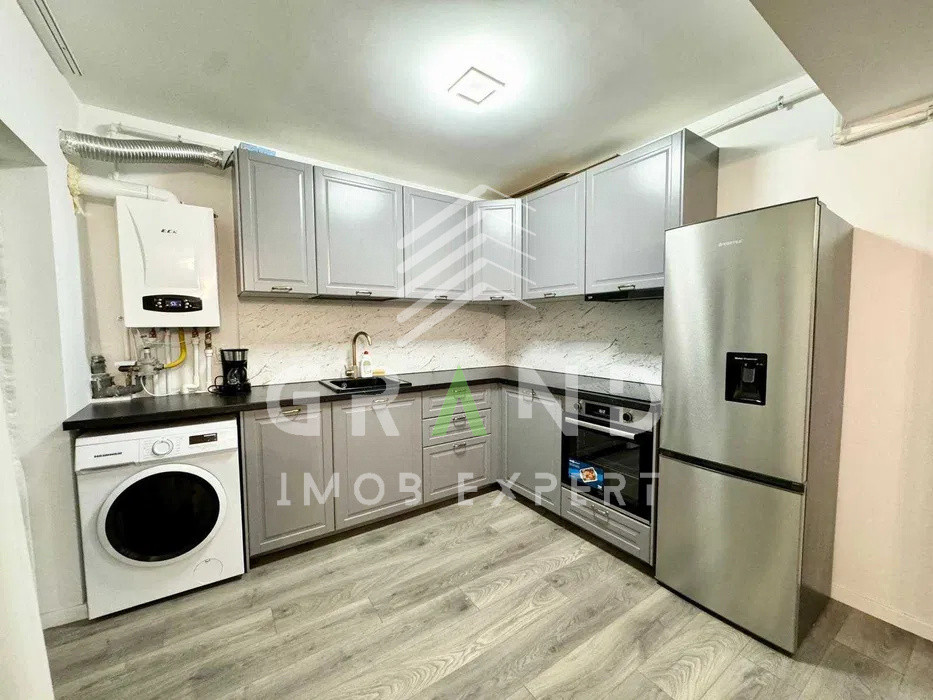 Dambu Rotund/Calea Baciului: Apartament Semidecomandat | 2 Camere | Balcon