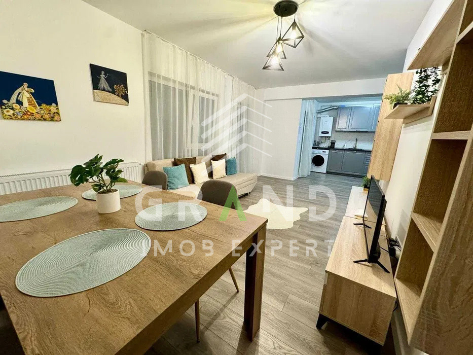 Dambu Rotund/Calea Baciului: Apartament Semidecomandat | 2 Camere | Balcon