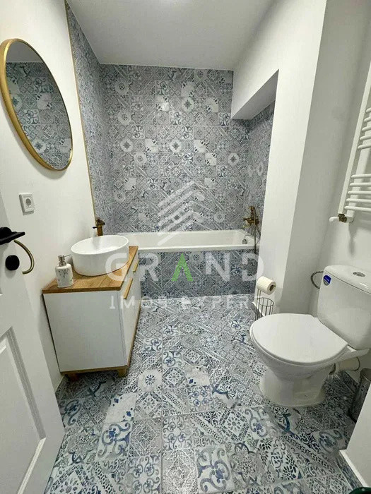 Dambu Rotund/Calea Baciului: Apartament Semidecomandat | 2 Camere | Balcon