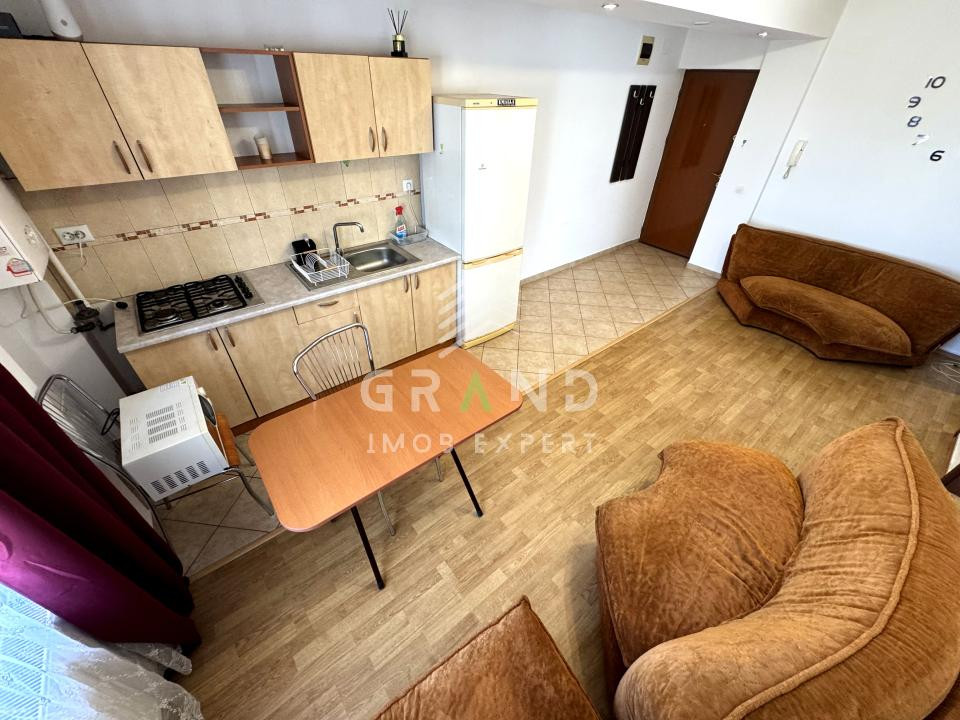 Apartament 2 camere | Lift | Balcon | Calea Turzii–zona OMV | Gata de mutare