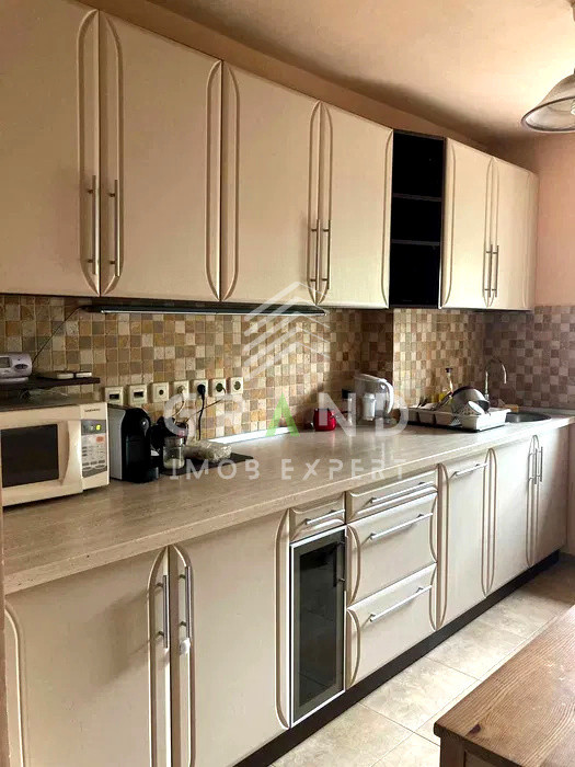 3 Camere Decomandat | 2 Băi | Balcon | Mărăști–Aurel Vlaicu