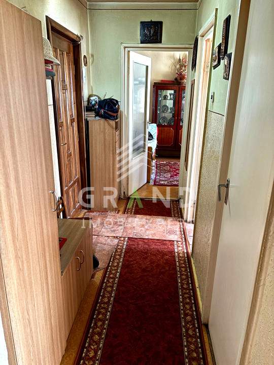 2 camere decomandate | Zonă BIG Mănăștur | Balcon & pivniță | Etaj intermediar
