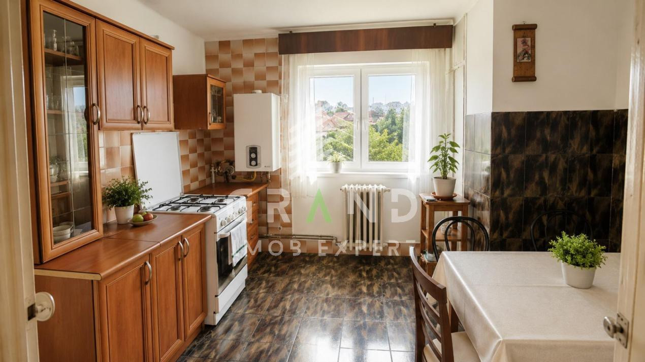 Apartament 3 camere 79mp | balcon | zona Gheorgheni 