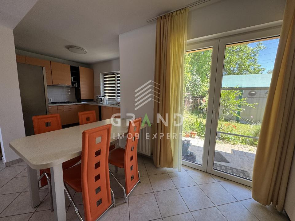 Casă tip duplex spre închiriere în Iris | 4 camere | Garaj+parcare /Zonă de case