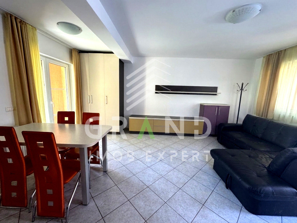 Casă tip duplex spre închiriere în Iris | 4 camere | Garaj+parcare /Zonă de case