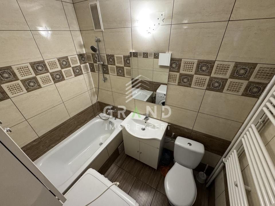 Garsonieră modernă cu balcon închis | Locație excelentă în Zorilor | UMF