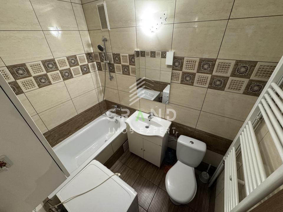 Garsonieră modernă cu balcon închis | Locație excelentă în Zorilor | UMF