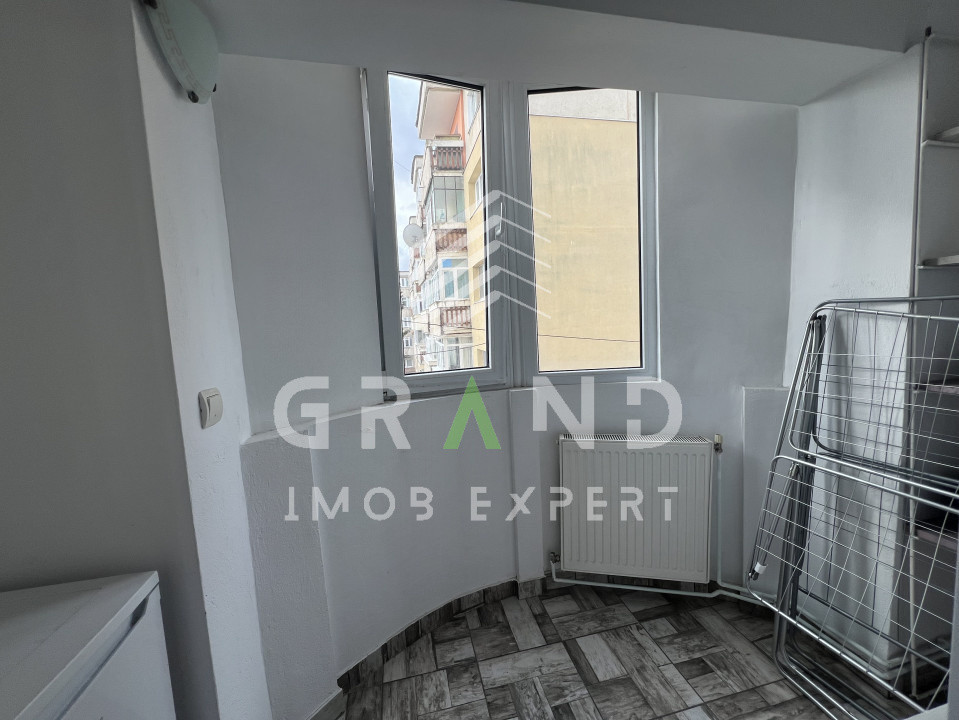 Garsonieră modernă cu balcon închis | Locație excelentă în Zorilor | UMF