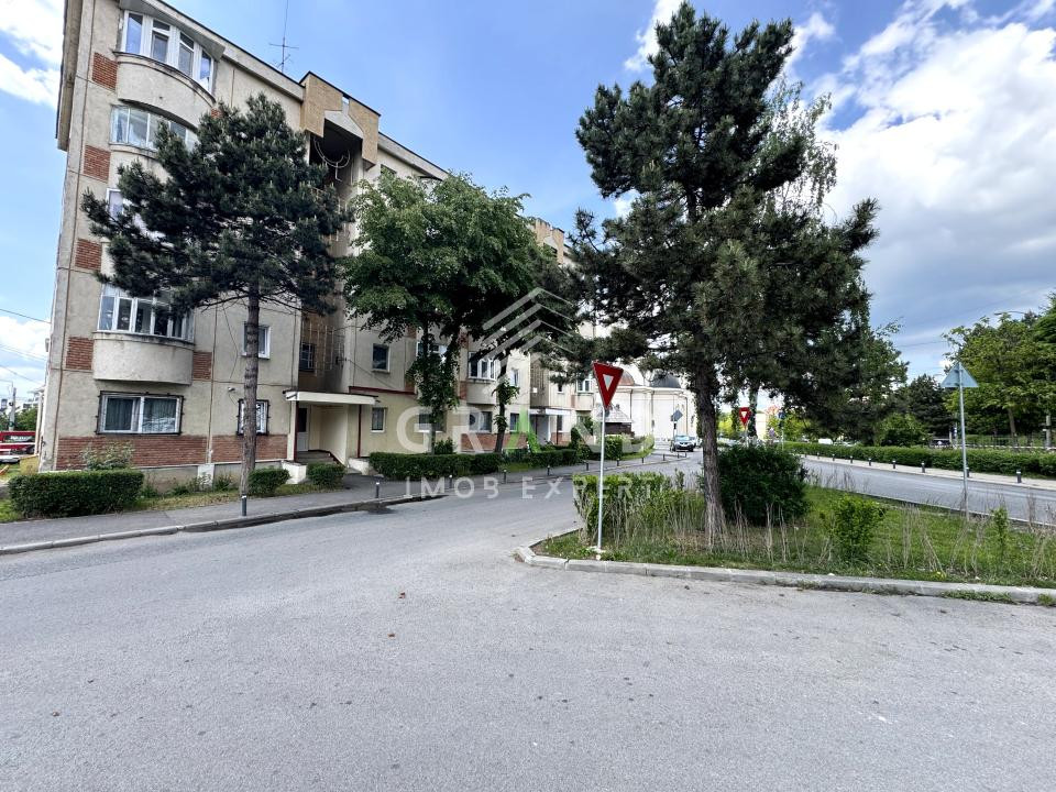 Garsonieră modernă cu balcon închis | Locație excelentă în Zorilor | UMF