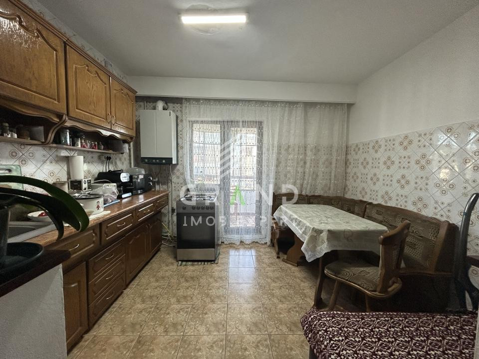 Apartament 2 camere de vanzare, Gheorgheni, zona FSEGA
