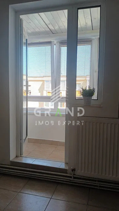 Intre Lacuri : Apartament 2 Camere | Debara | Balcon | 48 MP
