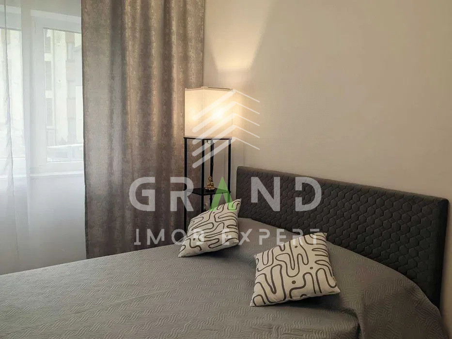Oportunitate : Apartament 2 Camere | Balcon | Parcare | 60 MP | Floresti