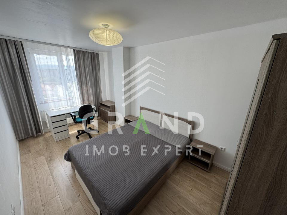 3 camere | 2 băi | 67 mp+balcon | Etaj 8/9 | Parcare | Oașului 86-90