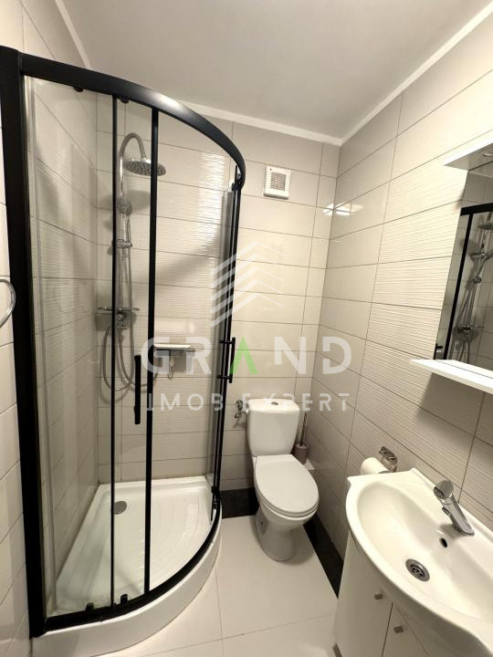 3 camere | 2 băi | 67 mp+balcon | Etaj 8/9 | Parcare | Oașului 86-90