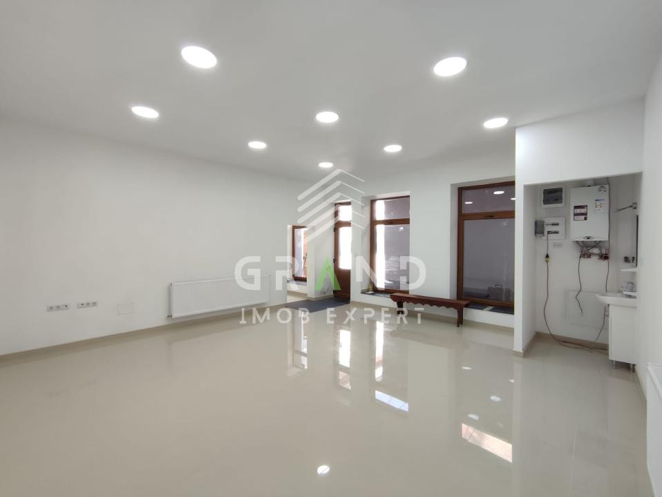 Spațiu comercial ultracentral | RENOVAT COMPLET | Str.Eroilor | Cluj-Napoca