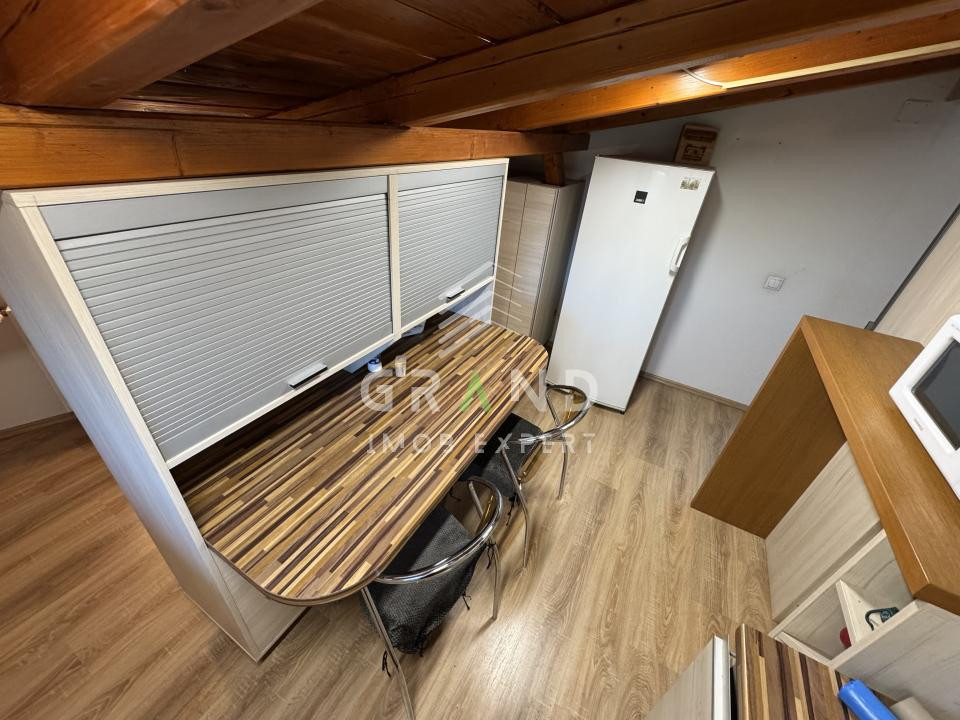 Hală multifuncțională+spații administrative/de locuit 558mp | Iris–Piața 1 Mai