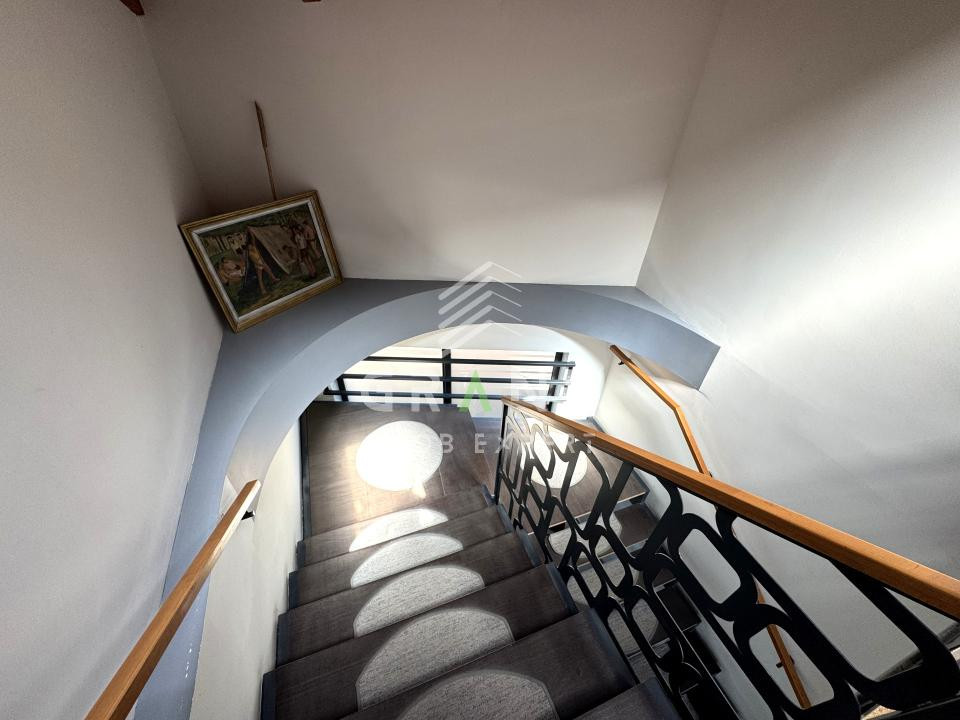 Hală multifuncțională+spații administrative/de locuit 558mp | Iris–Piața 1 Mai