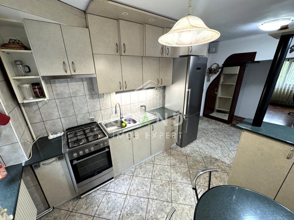 4 camere spațioase | Gheorgheni–zona Hermes | 2 parcări | Mutare imediată
