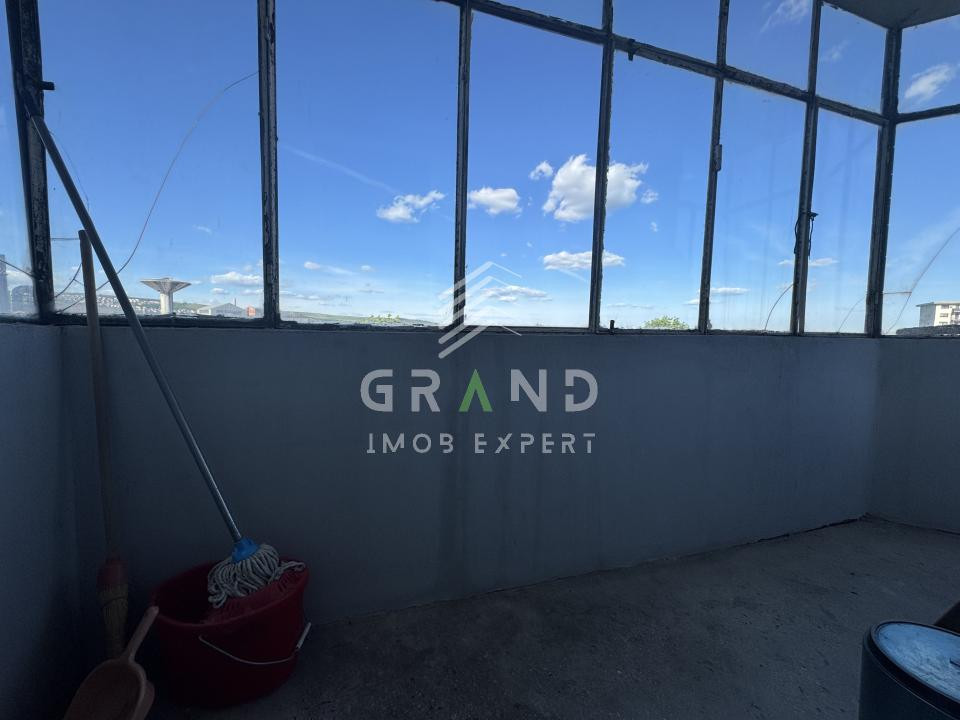 Garsonieră | Balcon închis | Etaj intermediar | Mărăști–zona Răsăritului